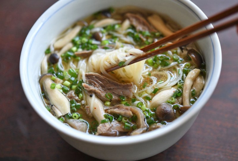 にゅうめん春雨うどん何でも美味しい 和風牛すじ麺 レシピ 白ごはん Com