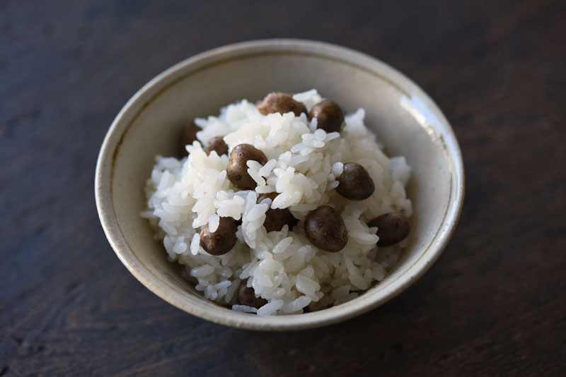 むかごご飯 炊き込みご飯 のレシピ 作り方 白ごはん Com