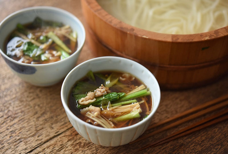 釜揚げ 肉汁つけうどんのレシピ 作り方 白ごはん Com