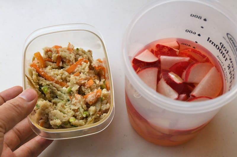 おからの煮物とラディッシュ副菜