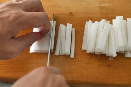 大根と油あげの味噌汁のレシピ 作り方 白ごはん Com