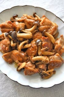 ガリバタチキンの写真