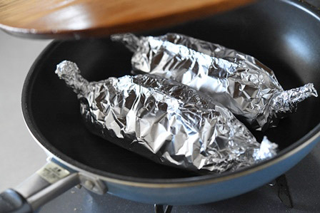 百 驚き 悪質な フライパン 魚 焼き 方 アルミ ホイル で 自宅で 始める