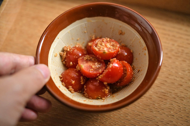 ミニトマトのごま酢和えの写真