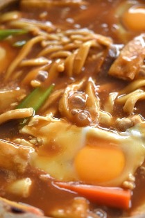 味噌煮込みうどん