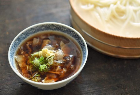 だしブレンドrecipe / 肉汁つけうどん