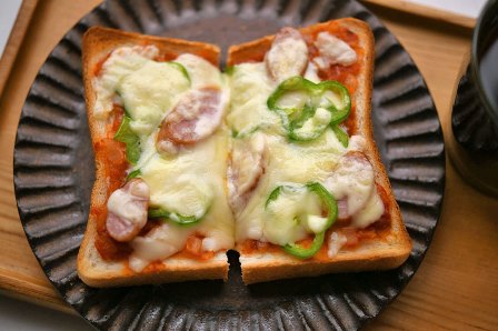 ピザトースト