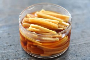 大根の皮の漬物（ポン酢漬け）