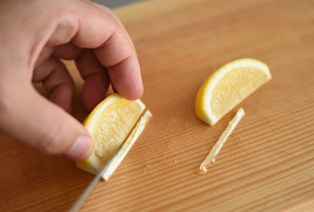 丁寧に作るレモンのくし切りの切り方 やり方 白ごはん Com