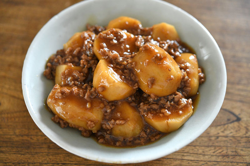 里芋のそぼろ煮のレシピ写真