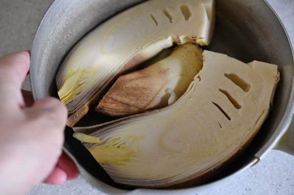 鍋にすき間なく入れる