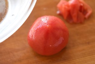 トマトの皮のむき方