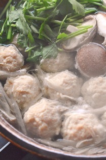 鶏団子鍋（鶏つくね鍋）のレシピ写真