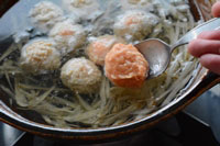 鶏団子鍋 鶏つくね鍋 のレシピ 作り方 白ごはん Com