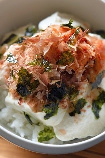 シンプル豆腐丼の写真