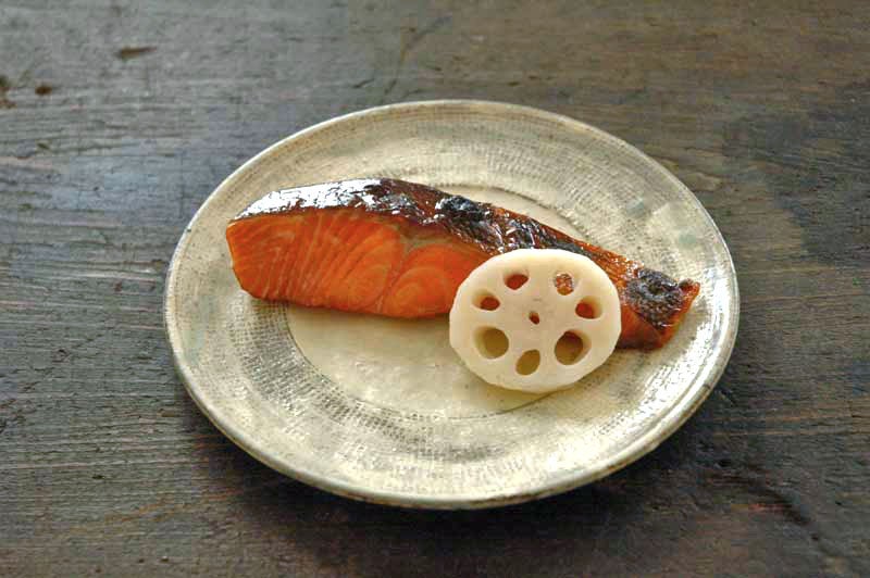 鮭のつけ焼き（幽庵焼き）のレシピ/作り方：白ごはん.com